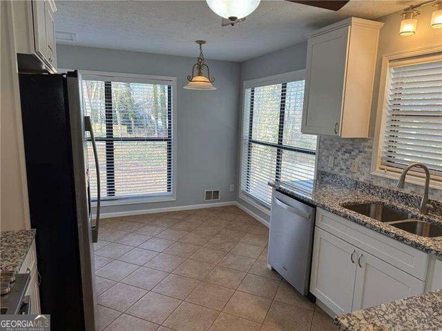 2707 HAWK Drive NE 2707, Marietta, GA 30066
