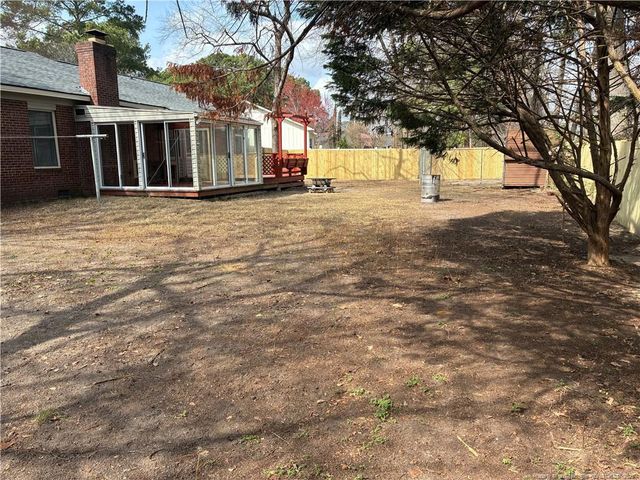 6377 Lake Traill Drive, Fayetteville, NC 28304