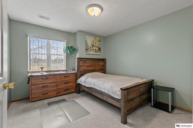 2464 NW 46th Street, Lincoln, NE 68524