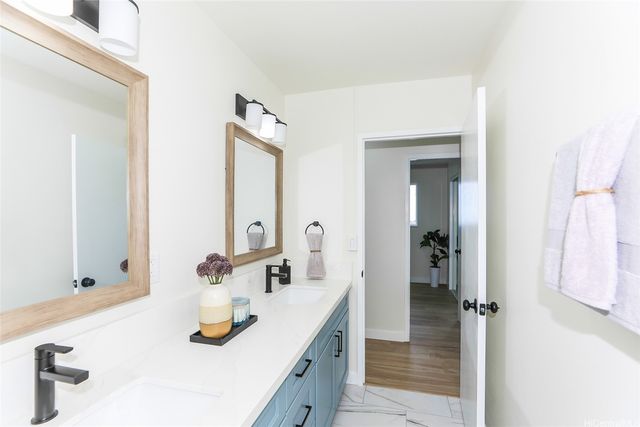 3782 Claudine Street, Honolulu, HI 96816