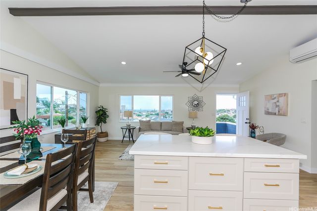 3782 Claudine Street, Honolulu, HI 96816