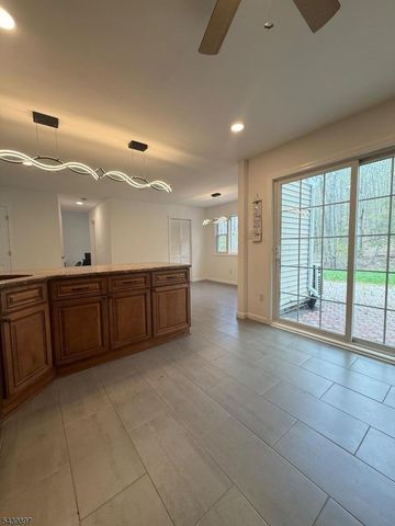 22 Karen Rd, Vernon Twp., NJ 07422