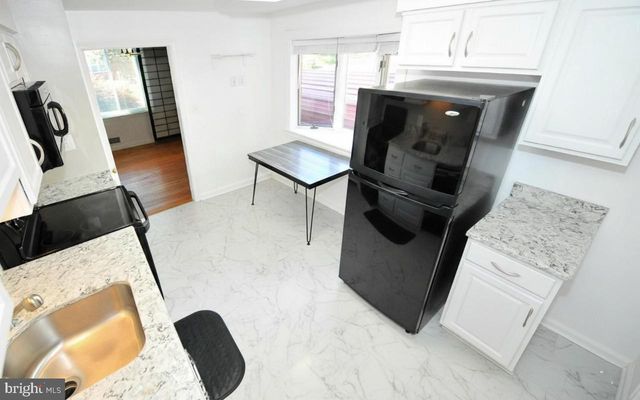 8103 KENNEWICK AVE, Takoma Park, MD 20912