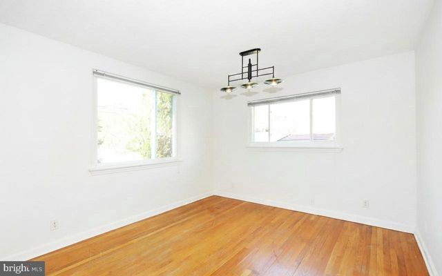 8103 KENNEWICK AVE, Takoma Park, MD 20912