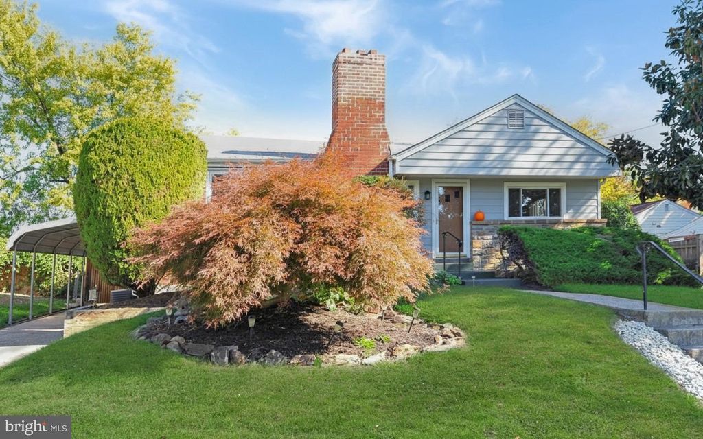 8103 KENNEWICK AVE, Takoma Park, MD 20912