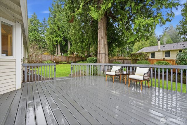 4317 209th Ave NE, Sammamish, WA 98074