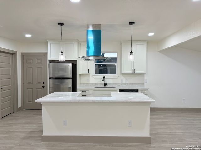 422 Merry Ann, San Antonio, TX 78223