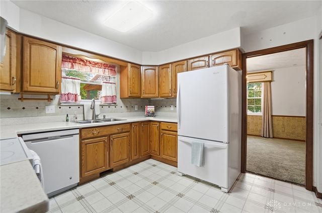 4541 Acreview Lane, Dayton, OH 45429