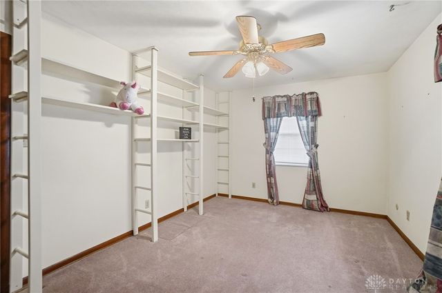 4541 Acreview Lane, Dayton, OH 45429