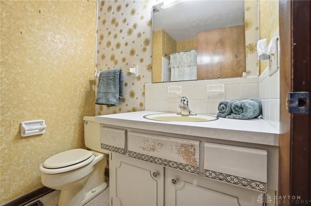 4541 Acreview Lane, Dayton, OH 45429