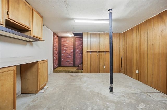 4541 Acreview Lane, Dayton, OH 45429