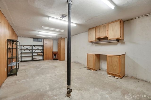 4541 Acreview Lane, Dayton, OH 45429