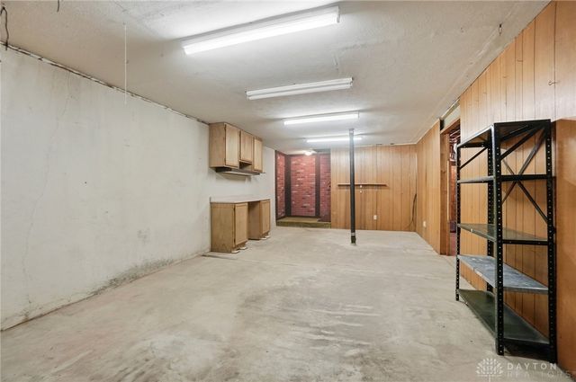 4541 Acreview Lane, Dayton, OH 45429