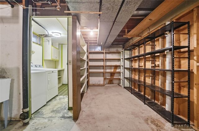 4541 Acreview Lane, Dayton, OH 45429