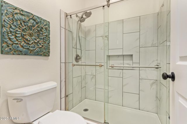 549 E SHEFFIELD Avenue, Gilbert, AZ 85296