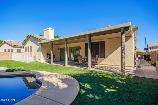 549 E SHEFFIELD Avenue, Gilbert, AZ 85296