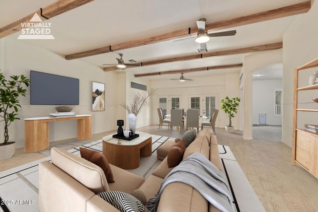 549 E SHEFFIELD Avenue, Gilbert, AZ 85296