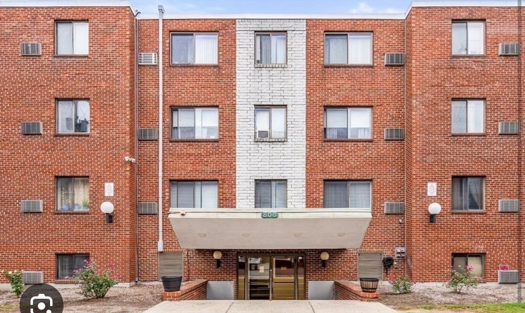 800 Governors Dr 6, Winthrop, MA 02152