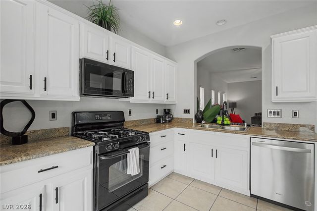 8136 Memory Lake Avenue, Las Vegas, NV 89178