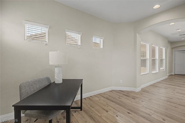 8136 Memory Lake Avenue, Las Vegas, NV 89178