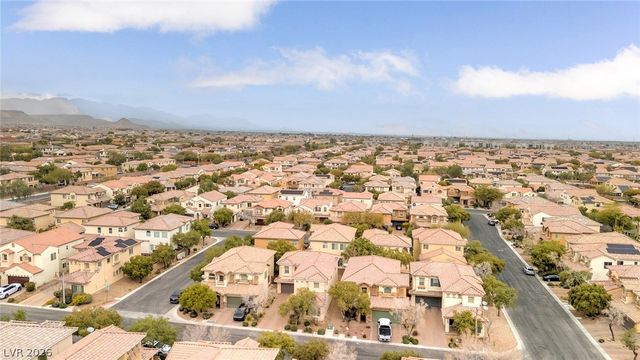 8136 Memory Lake Avenue, Las Vegas, NV 89178