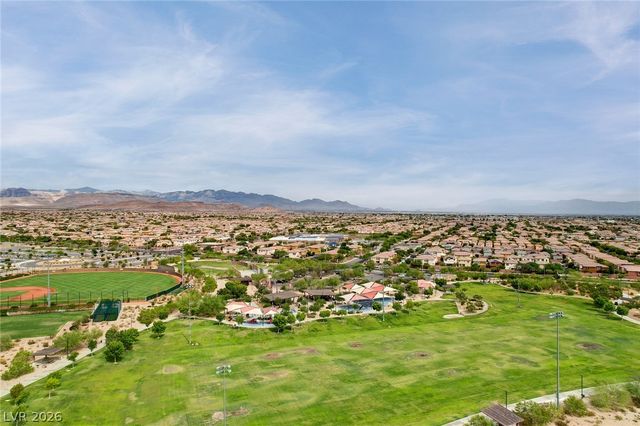 8136 Memory Lake Avenue, Las Vegas, NV 89178