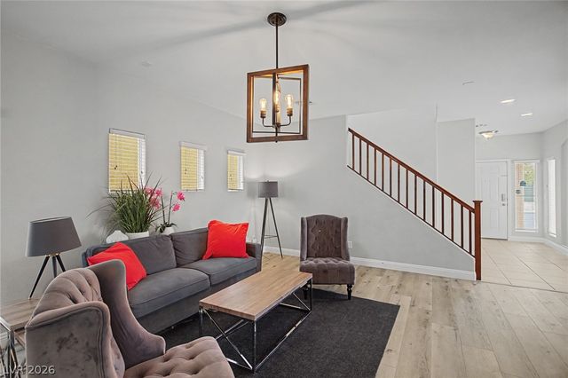 8136 Memory Lake Avenue, Las Vegas, NV 89178
