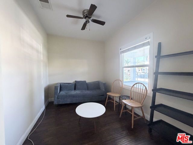 1254 W 37th Drive 1248, Los Angeles, CA 90007