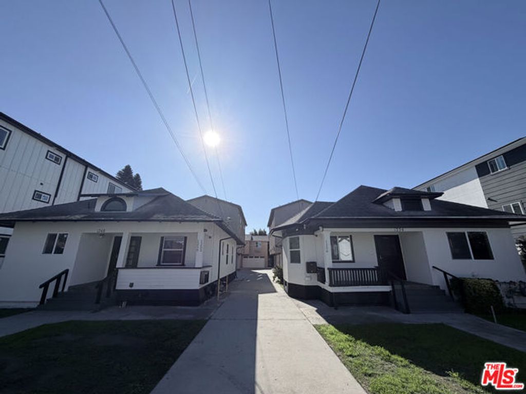 1254 W 37th Drive 1248, Los Angeles, CA 90007