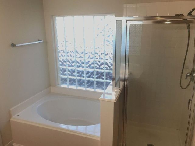 17406 Hoover Gardens Drive, Houston, TX 77095