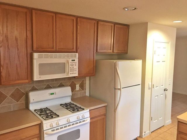 17406 Hoover Gardens Drive, Houston, TX 77095