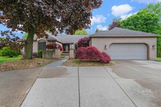 13825 Woodsett Court, Shelby Twp, MI 48315