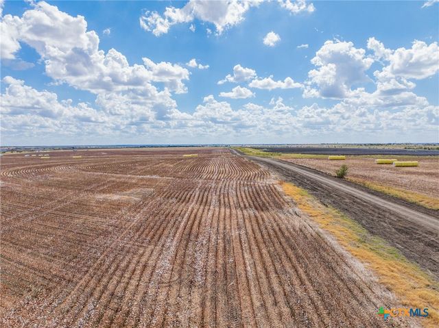 000 Wells Lane, Manor, TX 78653