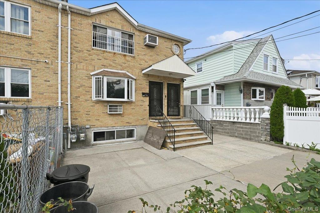 13534 127th Street, South Ozone Park, NY 11420 — photo 3