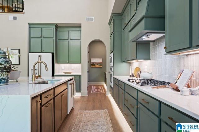 4575 LYNTON DRIVE, Hoover, AL 35244