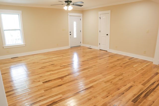 3185 Prospect Rd, Pulaski, TN 38478