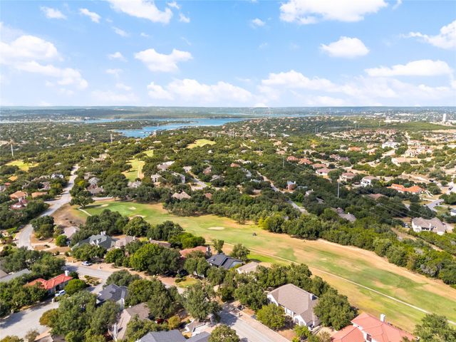 310 Golf Crest LN, Lakeway, TX 78734