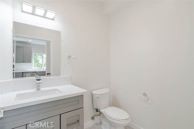 1961 Waltonia Drive 101, Montrose, CA 91020