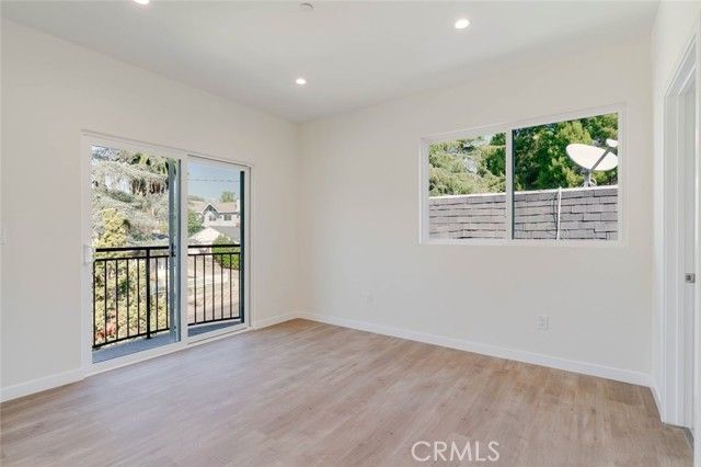 1961 Waltonia Drive 101, Montrose, CA 91020