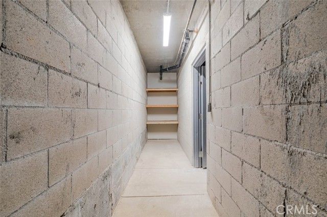 1961 Waltonia Drive 101, Montrose, CA 91020