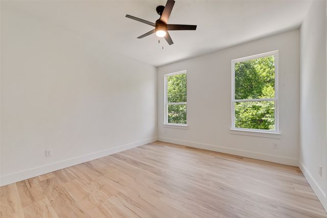 1318 Nokomis Avenue, Dallas, TX 75224