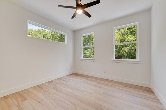 1318 Nokomis Avenue, Dallas, TX 75224