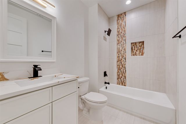 1318 Nokomis Avenue, Dallas, TX 75224