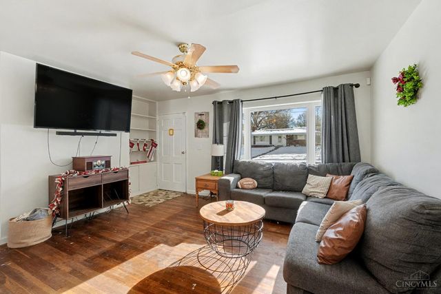 2008 Parkhurst Court, Cincinnati, OH 45224