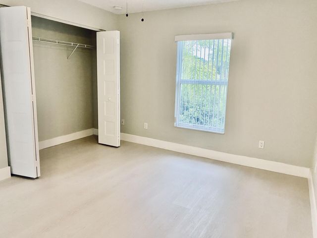 3901 Gulfstream Road 2 B, Lake Worth Beach, FL 33461