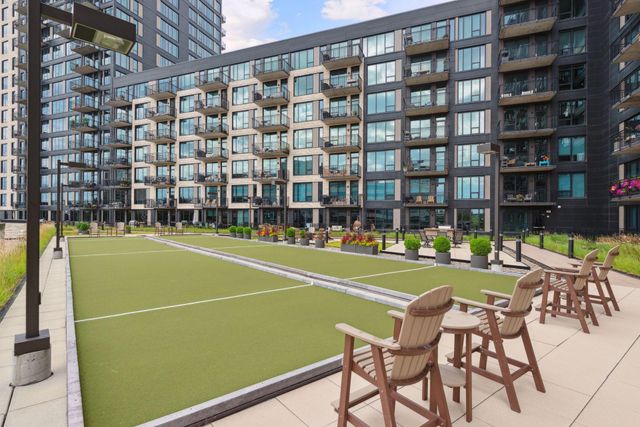 1240 S 2nd Street 308, Minneapolis, MN 55415