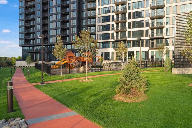 1240 S 2nd Street 308, Minneapolis, MN 55415