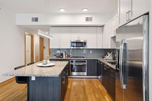 1240 S 2nd Street 308, Minneapolis, MN 55415