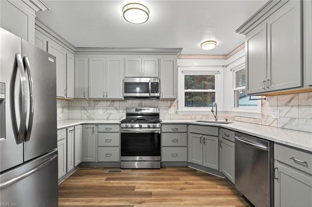 22194 Storys Station RD, Courtland, VA 23837