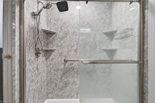 22194 Storys Station RD, Courtland, VA 23837